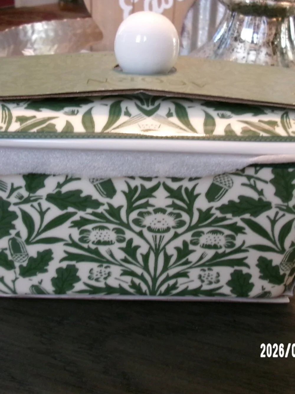 William Morris Acorn Butter Dish Covered Leonardo Fine China Green Floral w/Lid - Picture 3 of 5